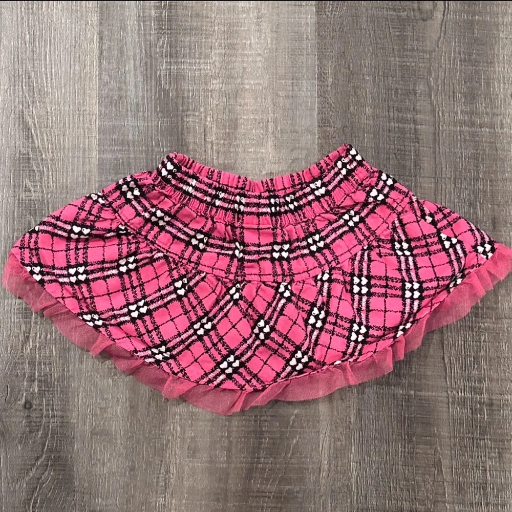 💞 Baby Girl 18 Month Pink, Black, & White Skirt